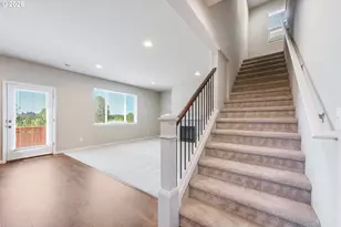 9019 N Dogwood St, Camas, WA 98607 - Photo 10
