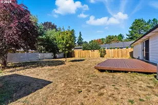 2475 NE Spruce Ave, Gresham, OR 97030 - Photo 20