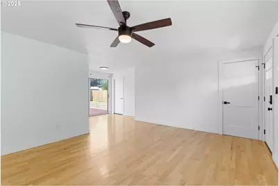 2475 NE Spruce Ave, Gresham, OR 97030 - Photo 4