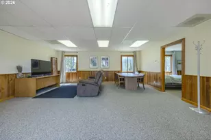 45632 McKenzie Hwy, Vida, OR 97488 - Photo 10