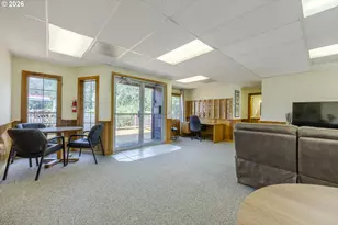 45632 McKenzie Hwy, Vida, OR 97488 - Photo 14