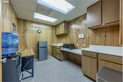45632 McKenzie Hwy, Vida, OR 97488 - Photo 24