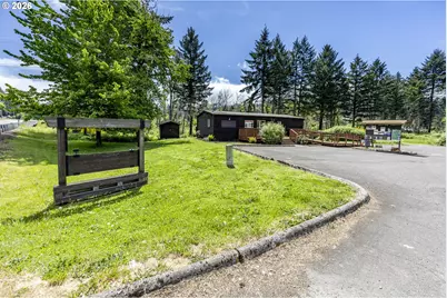 45632 McKenzie Hwy, Vida, OR 97488 - Photo 2
