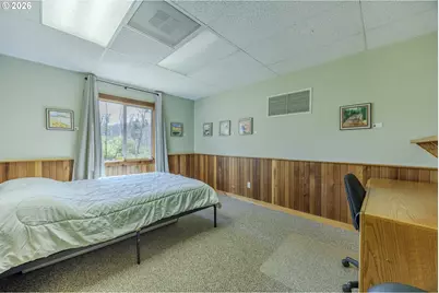 45632 McKenzie Hwy, Vida, OR 97488 - Photo 22