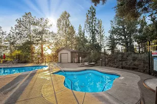 61072 Manhae Loop, Bend, OR 97702 - Photo 34