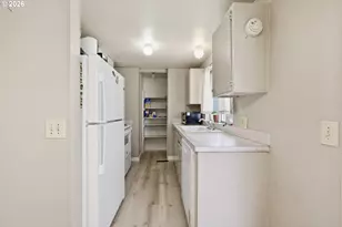 87988 6th St, Veneta, OR 97487 - Photo 12