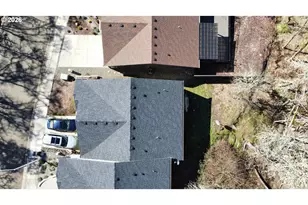 1660 NE Alameda Ave, Roseburg, OR 97470 - Photo 40