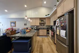 1660 NE Alameda Ave, Roseburg, OR 97470 - Photo 16