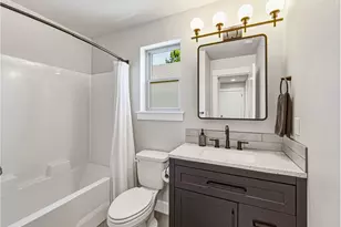 836 NE 17th Ave, Canby, OR 97013 - Photo 36