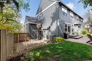 268 NW 93rd Pl, Portland, OR 97229 - Photo 42