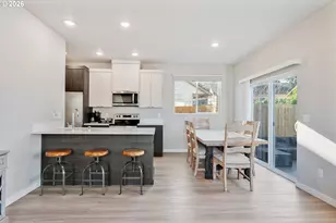 109 Hill Dr, Cathlamet, WA 98612 - Photo 8