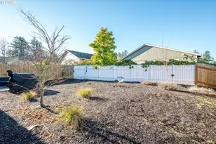 109 Hill Dr, Cathlamet, WA 98612 - Photo 26