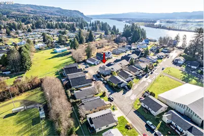 109 Hill Dr, Cathlamet, WA 98612 - Photo 32