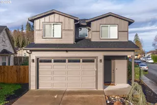 109 Hill Dr, Cathlamet, WA 98612 - Photo 1