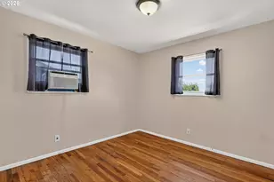 727 E 19th St, The Dalles, OR 97058 - Photo 30