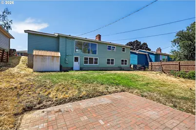 727 E 19th St, The Dalles, OR 97058 - Photo 6
