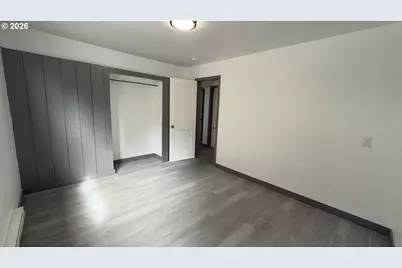 450 Commercial St, Astoria, OR 97103 - Photo 8