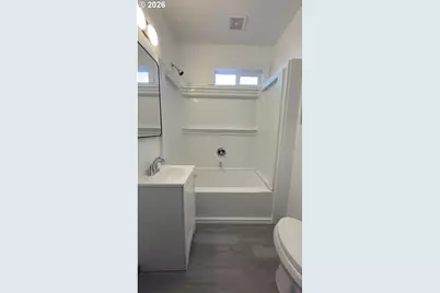 450 Commercial St, Astoria, OR 97103 - Photo 2