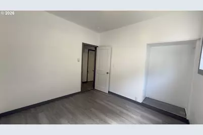 450 Commercial St, Astoria, OR 97103 - Photo 4