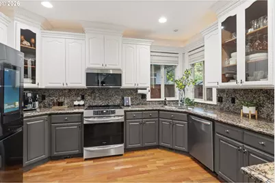 15501 NE 17th Cir, Vancouver, WA 98684 - Photo 14