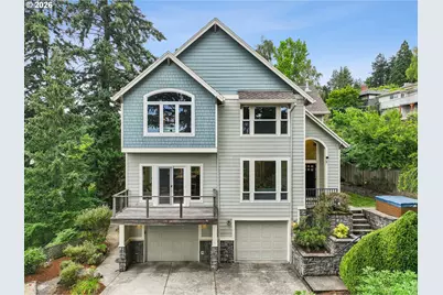 6220 SW 41st Ave, Portland, OR 97221 - Photo 2