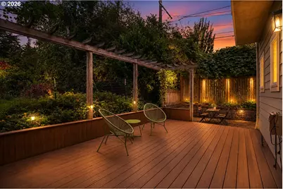 6220 SW 41st Ave, Portland, OR 97221 - Photo 40