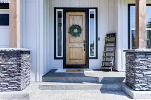 1421 NW 117th Cir, Vancouver, WA 98685 - Photo 2