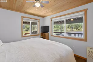 1547 N Tenmile Lk, Lakeside, OR 97449 - Photo 32