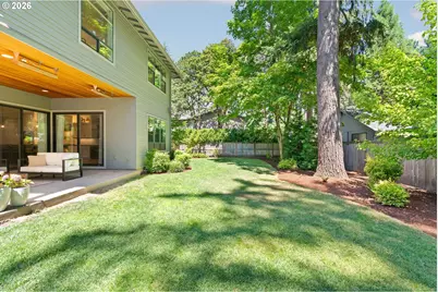 17484 Bryant Rd, Lake Oswego, OR 97035 - Photo 40