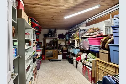 100 W Johanna Ct, Newberg, OR 97132 - Photo 22