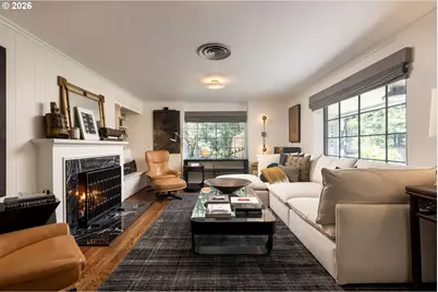 10950 S Aventine Ave, Portland, OR 97219 - Photo 4