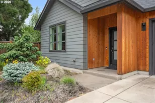 2845 Harlow Rd, Eugene, OR 97401 - Photo 4