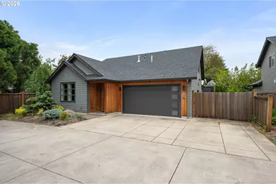 2845 Harlow Rd, Eugene, OR 97401 - Photo 2
