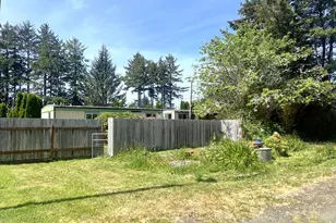 90884 Hollywood Ln, Coos Bay, OR 97420 - Photo 14
