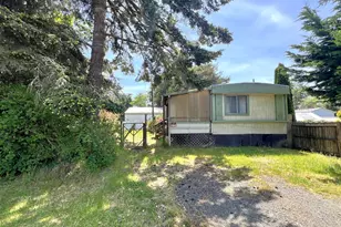 90884 Hollywood Ln, Coos Bay, OR 97420 - Photo 20