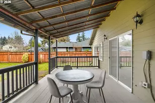 1921 NE 114th Ave, Portland, OR 97220 - Photo 28