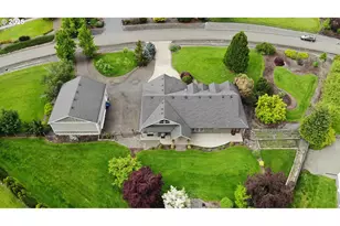 26250 S Milk Creek Cir, Mulino, OR 97042 - Photo 4