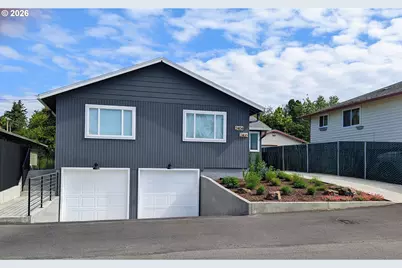 2404 E 13th St, Vancouver, WA 98661 - Photo 2
