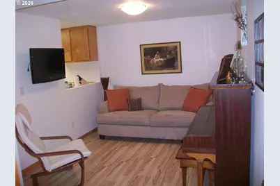 2404 E 13th St, Vancouver, WA 98661 - Photo 16