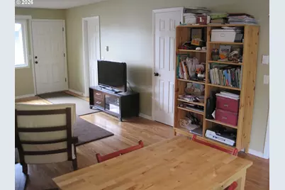 2404 E 13th St, Vancouver, WA 98661 - Photo 10