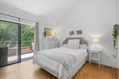 5250 S Landing Dr #304B1, Portland, OR 97239 - Photo 18
