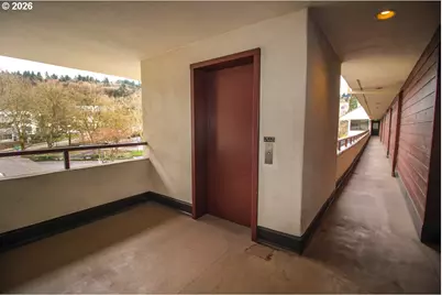 5250 S Landing Dr #304B1, Portland, OR 97239 - Photo 22
