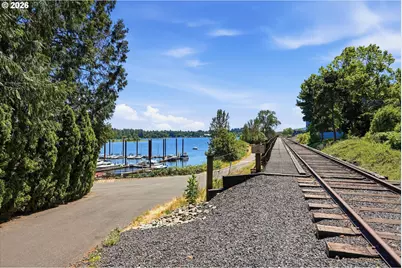 5250 S Landing Dr #304B1, Portland, OR 97239 - Photo 26