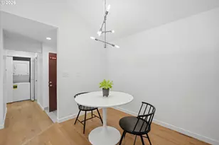 5250 S Landing Dr, Portland, OR 97239 - Photo 8