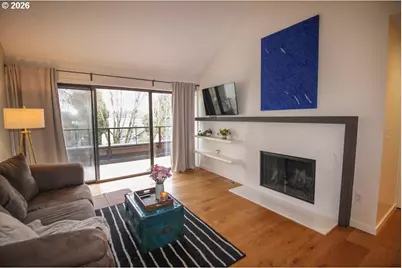 5250 S Landing Dr #304B1, Portland, OR 97239 - Photo 8