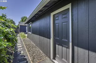 352 SW 6th Ave, Canby, OR 97013 - Photo 34