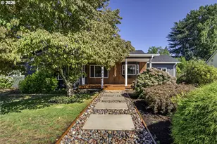 352 SW 6th Ave, Canby, OR 97013 - Photo 2