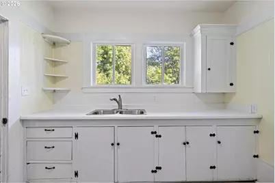 502 North Ave, Drain, OR 97435 - Photo 30