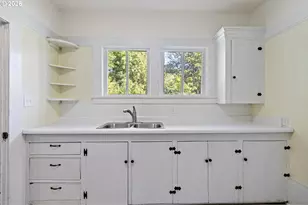 502 North Ave, Drain, OR 97435 - Photo 30