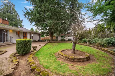 21525 SE Oak St, Gresham, OR 97030 - Photo 42